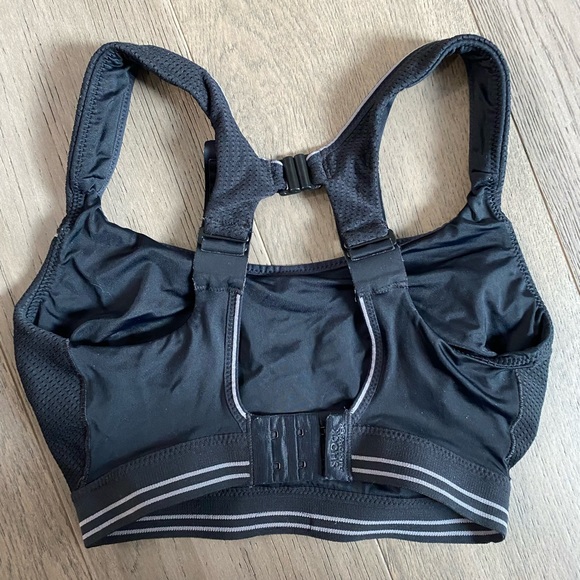 Shock Absorber Sports Bra - Picture 3 of 8